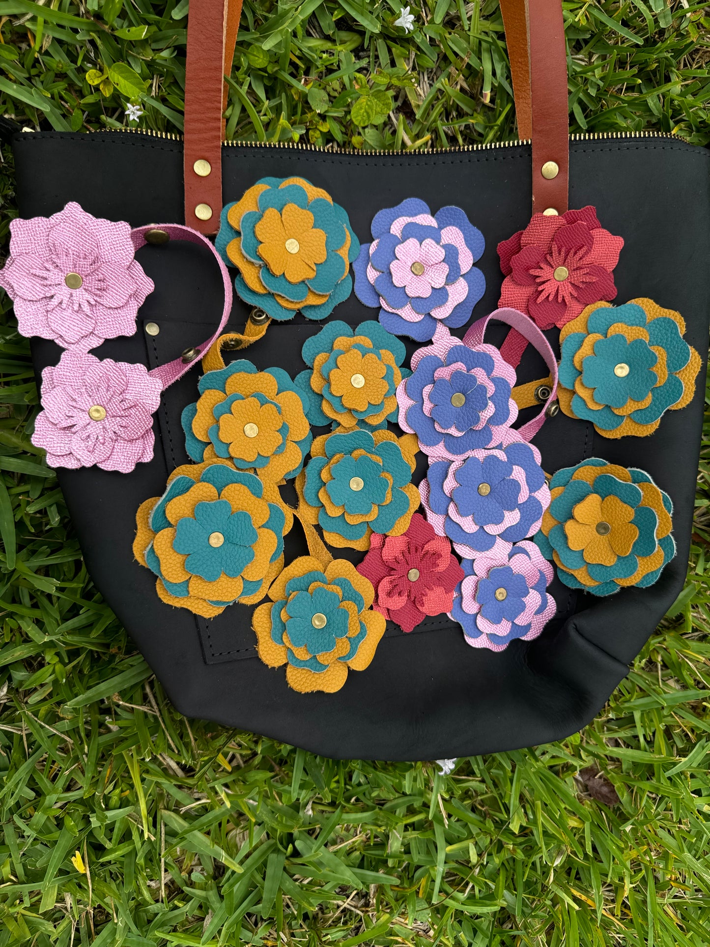 Everbloom Leather Flower Double - Yellow and Turquoise