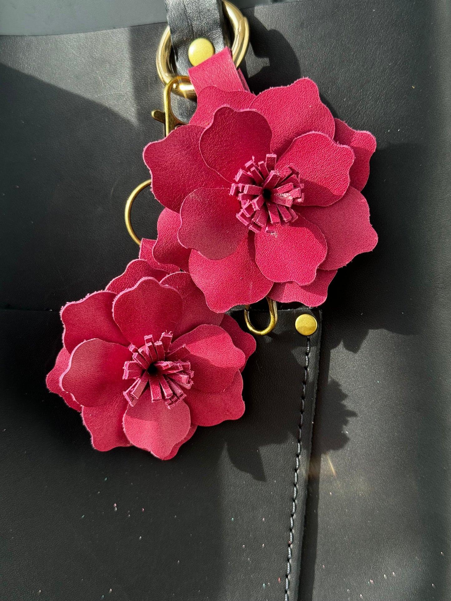 Everbloom Leather Flower Small - Old Rose