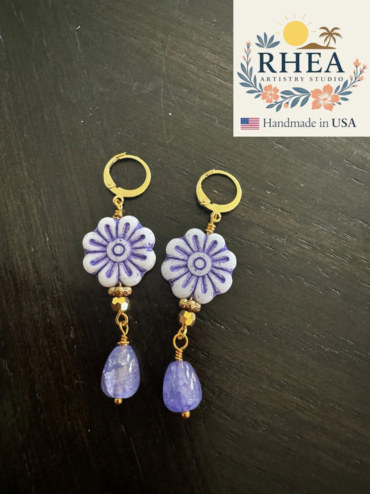 Elegant handmade Daisy Violet drop earrings with Czech beads, designed as unique artisan floral jewelry.