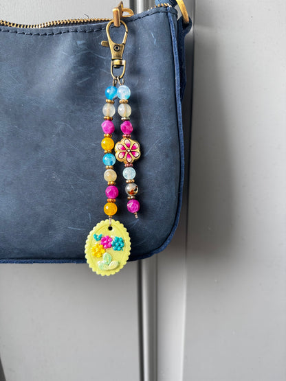Gemstone Beaded Necklace | Bronze & Glass Daisy Pendant Jewelry