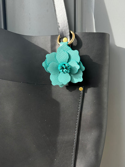 Everbloom Leather Flower Small - Teal/Ocean