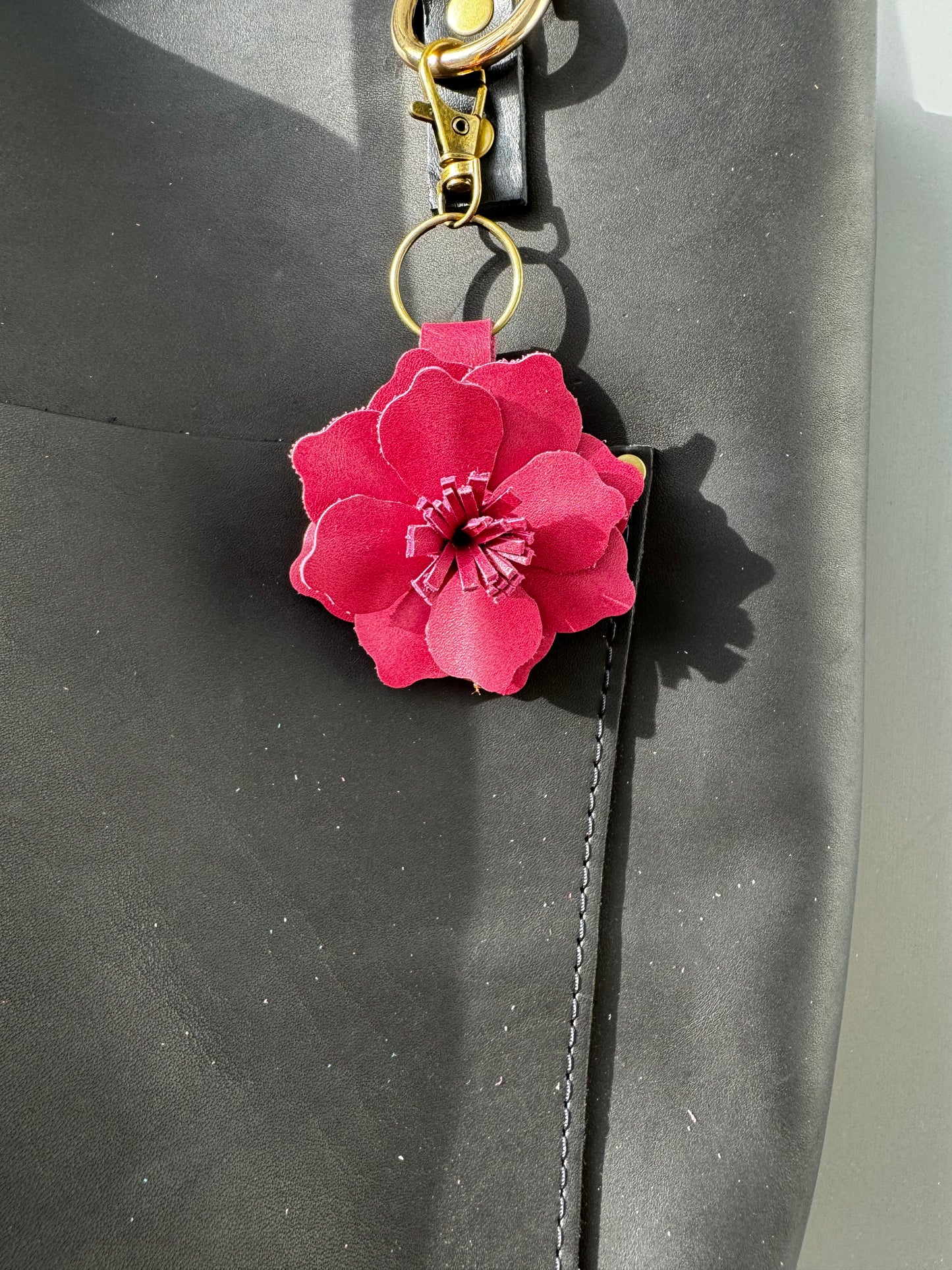 Everbloom Leather Flower Large - Old Rose