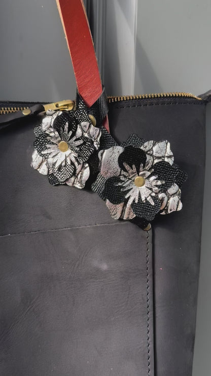 Everbloom Leather Flower Double - Black and Silver